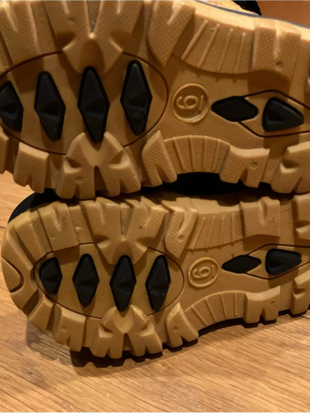 Cat & Jack Brown and Black Toddler Winter Boots
